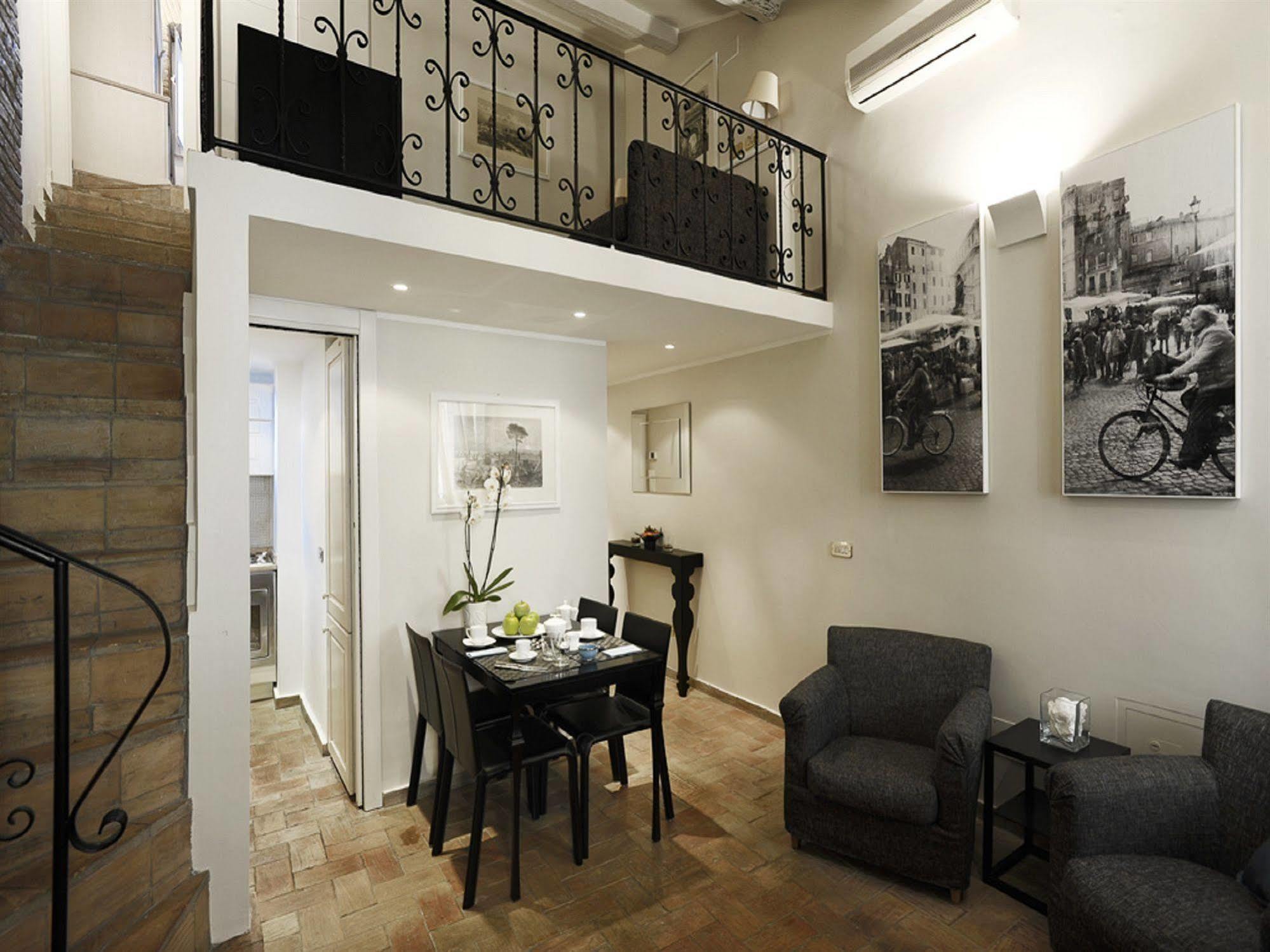 Antiche Residenze Romane Navona Exterior photo