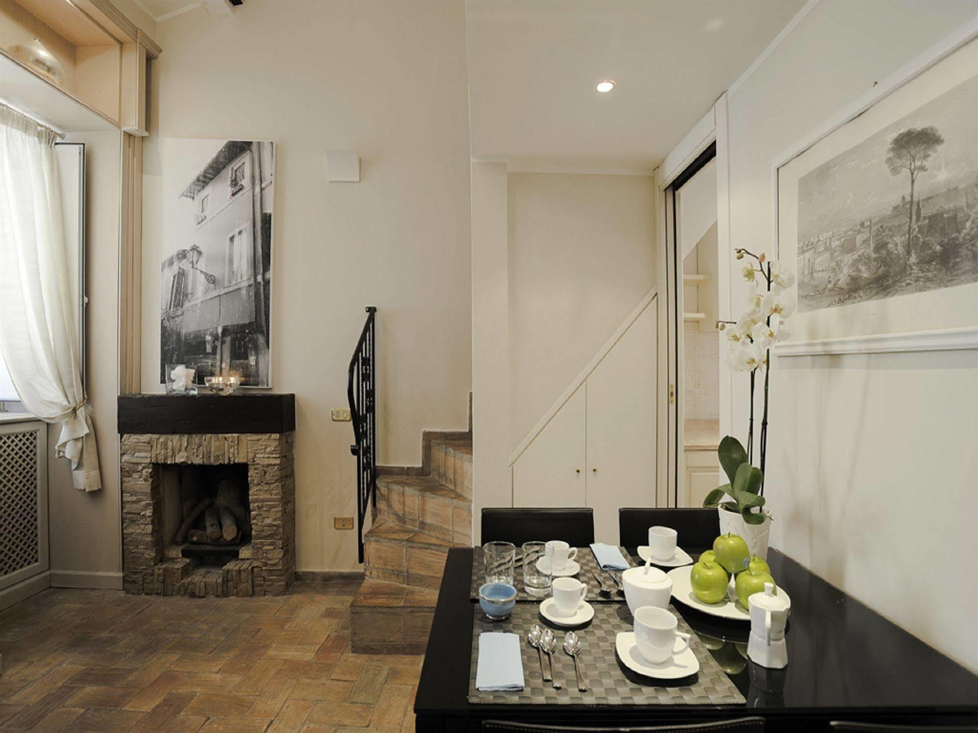 Antiche Residenze Romane Navona Exterior photo
